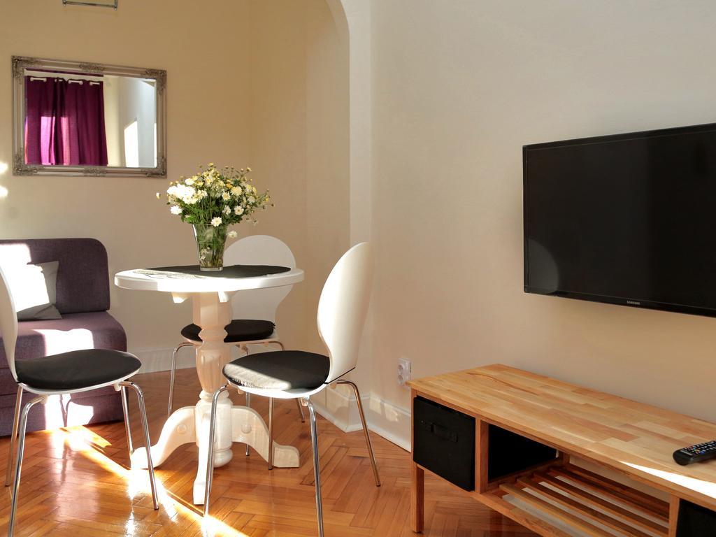 Apartment Central Белград Номер фото